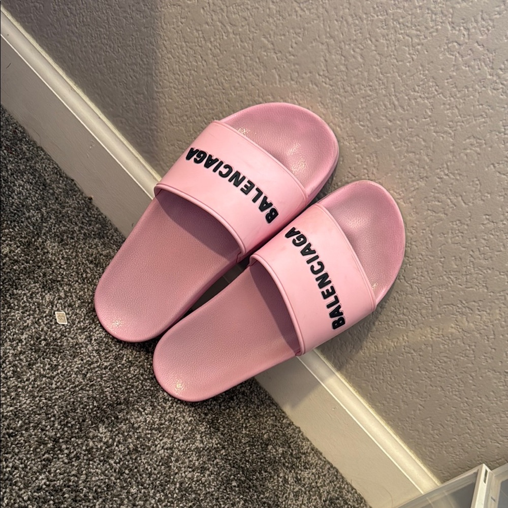 Balenciaga Light Pink Logo Slides